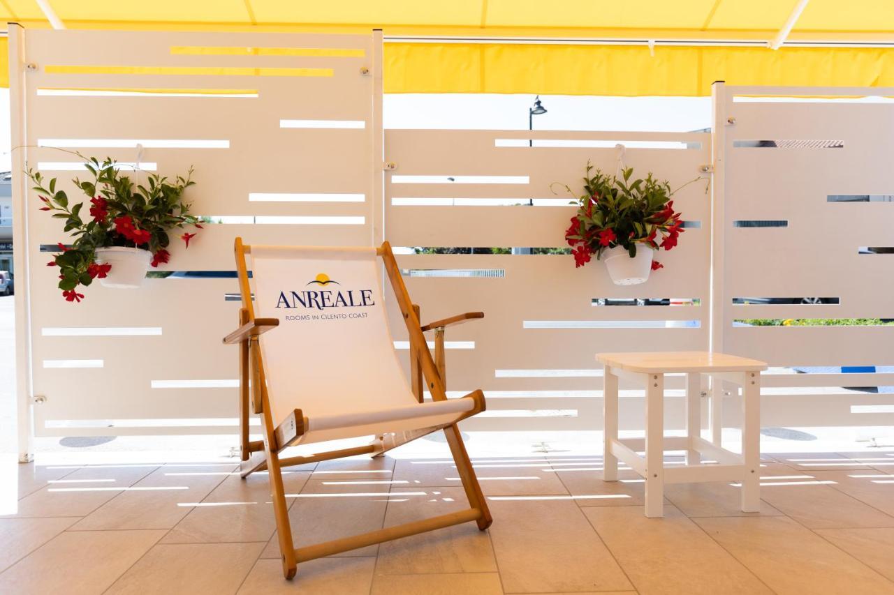 Anreale Rooms 帕埃斯图姆 外观 照片