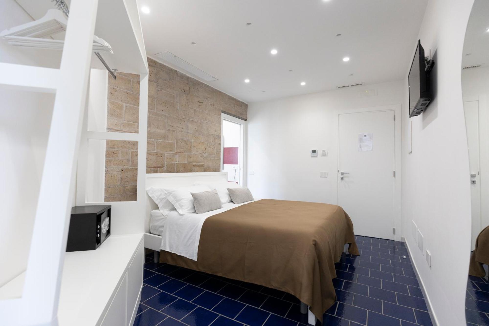 Anreale Rooms 帕埃斯图姆 外观 照片